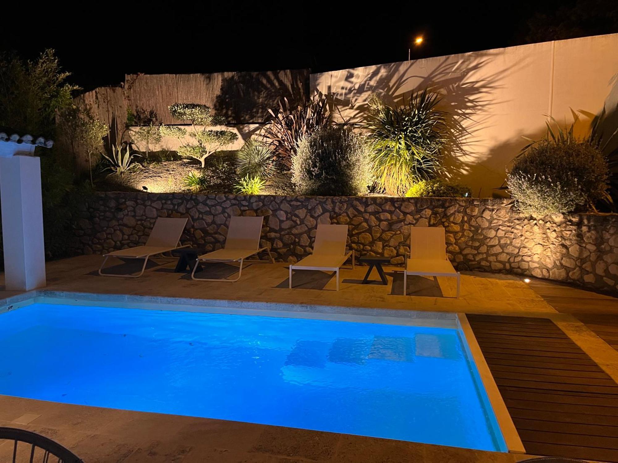 Saint-Rémy-de-Provence Villa Climatisee Avec Piscine A St Remy מראה חיצוני תמונה